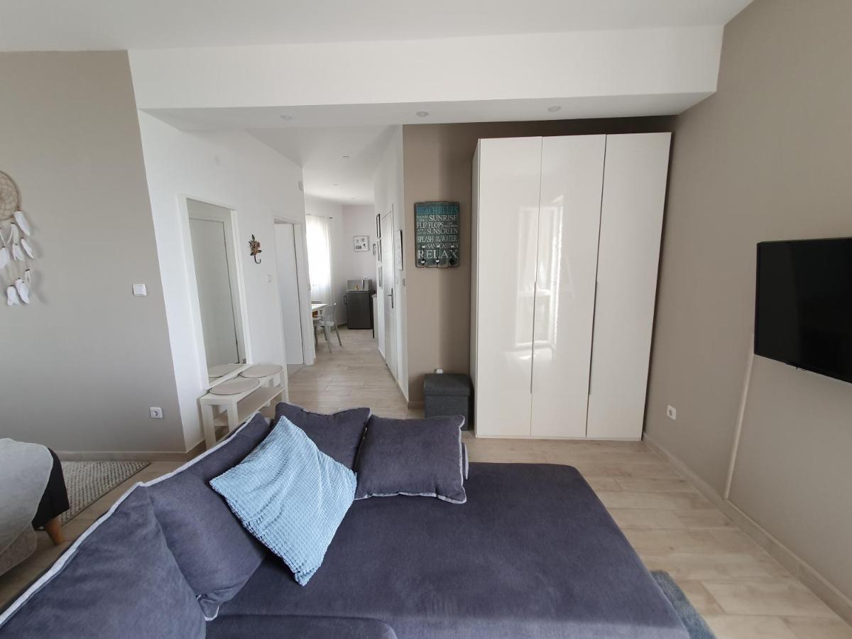 Apartment Danijela Novalja Extérieur photo