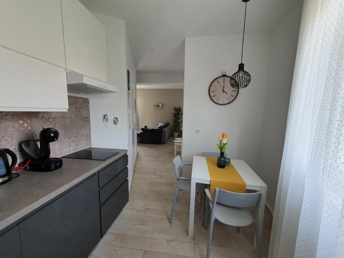 Apartment Danijela Novalja Extérieur photo